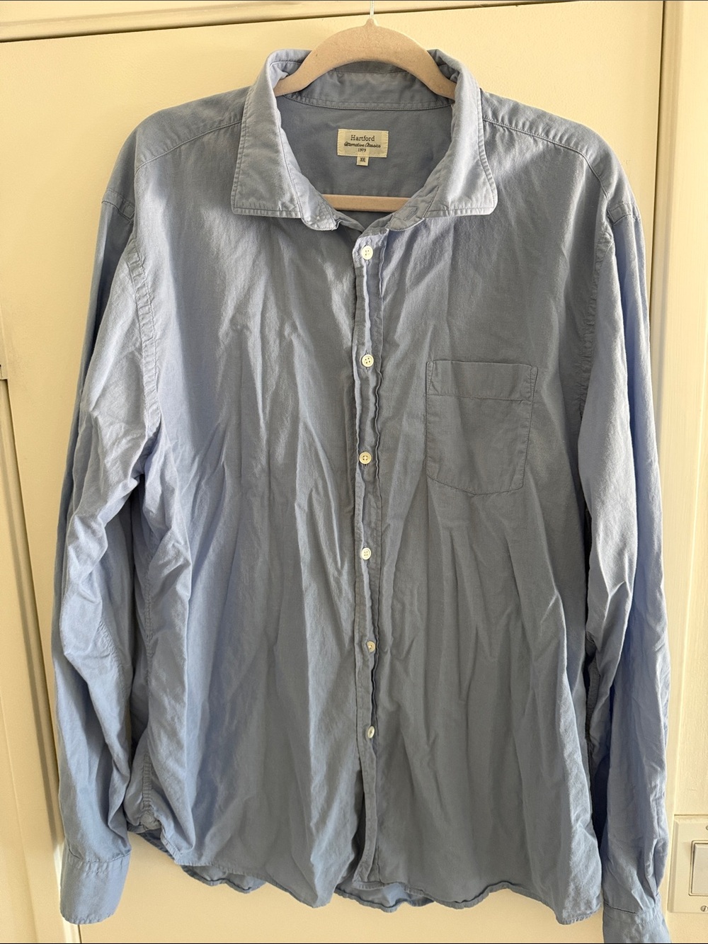 Hartford Men's Pale Blue Casual Button-Down Shirt